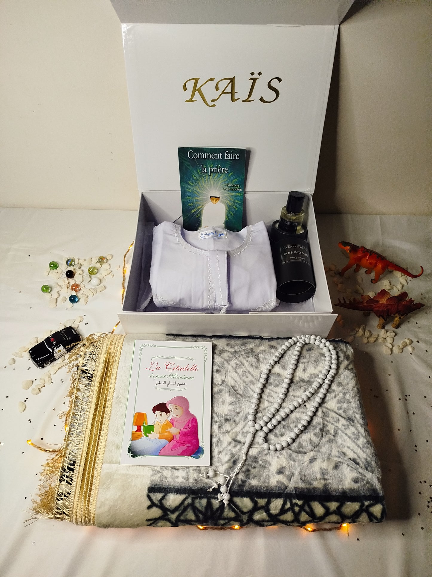 Coffret prière personnalisé complet ramadan garçon qamis tapis de prière personnalisable, citadelle du petit musulman parfums livre apprendre la prière